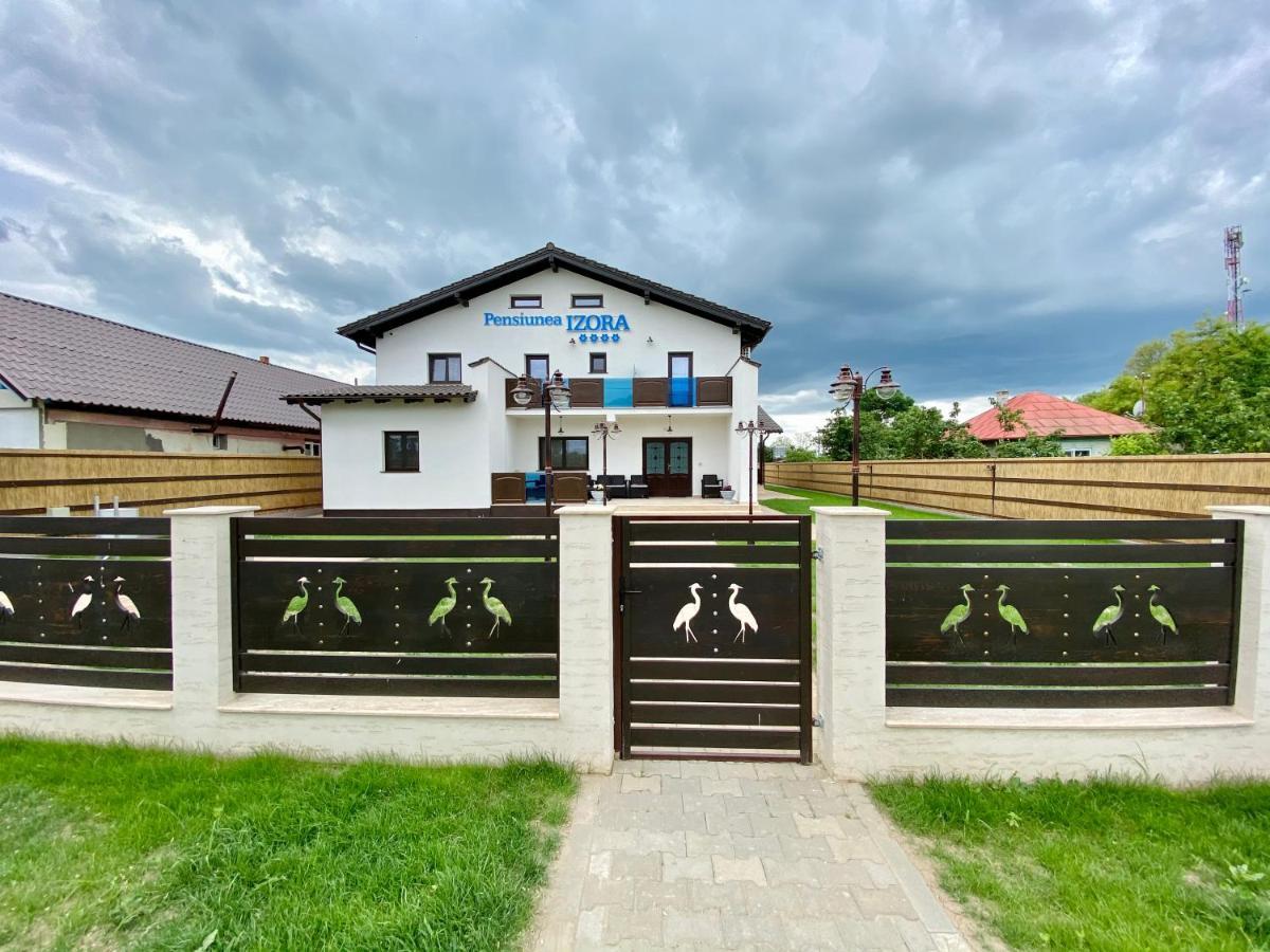 Pensiunea Izora Crisan  Exterior photo